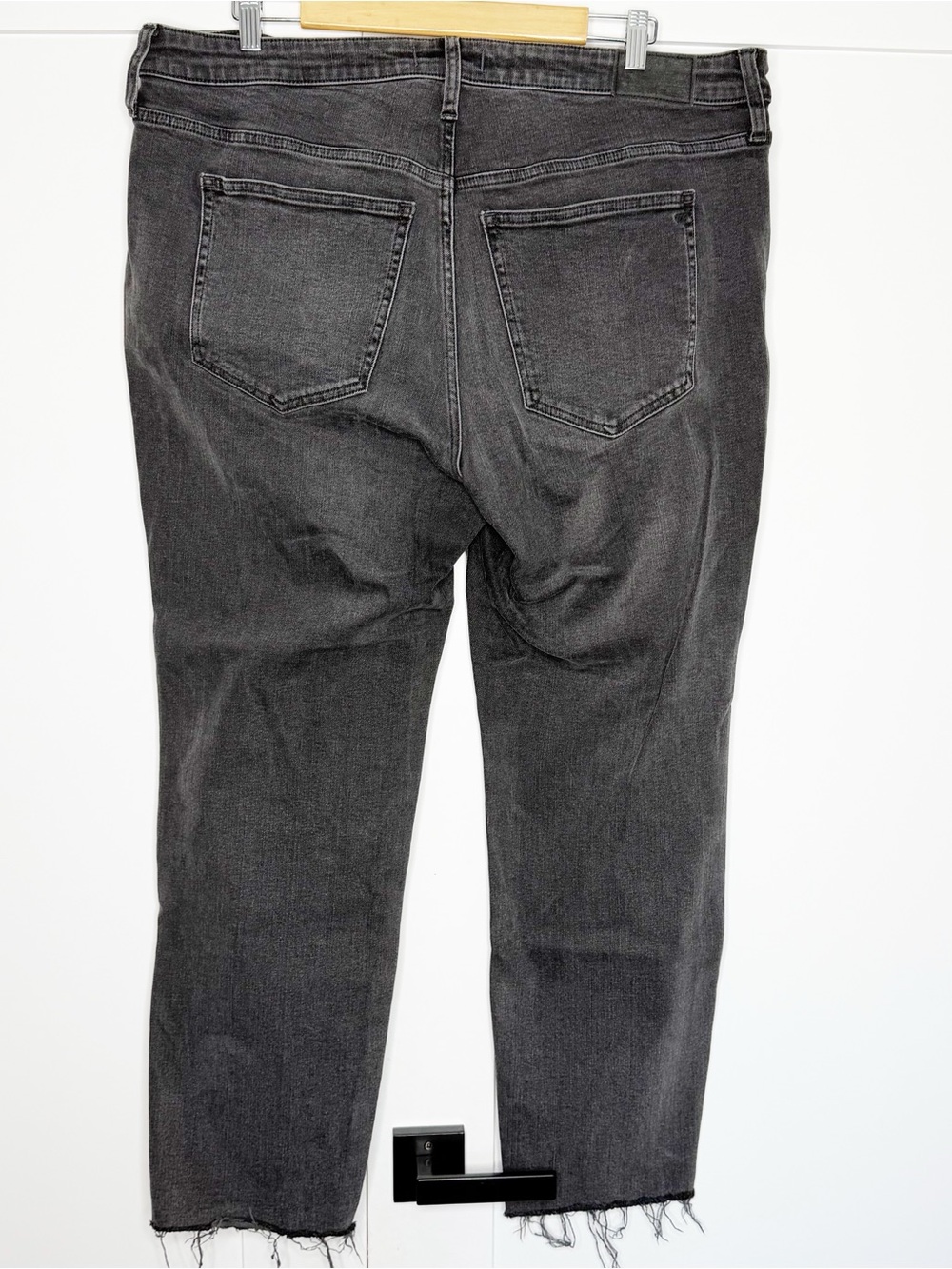 Madewell Plus Mid-Rise Stovepipe Jeans 18 W black Armand Wash Raw-Hem Edition - Picture 9 of 15